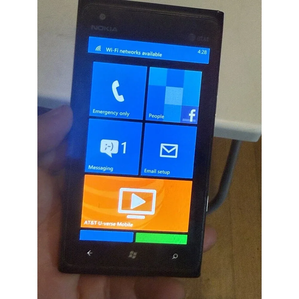Nokia Lumia 900 – AT&T – Factory Reset – Windows Phone 7.8 – W/simcard